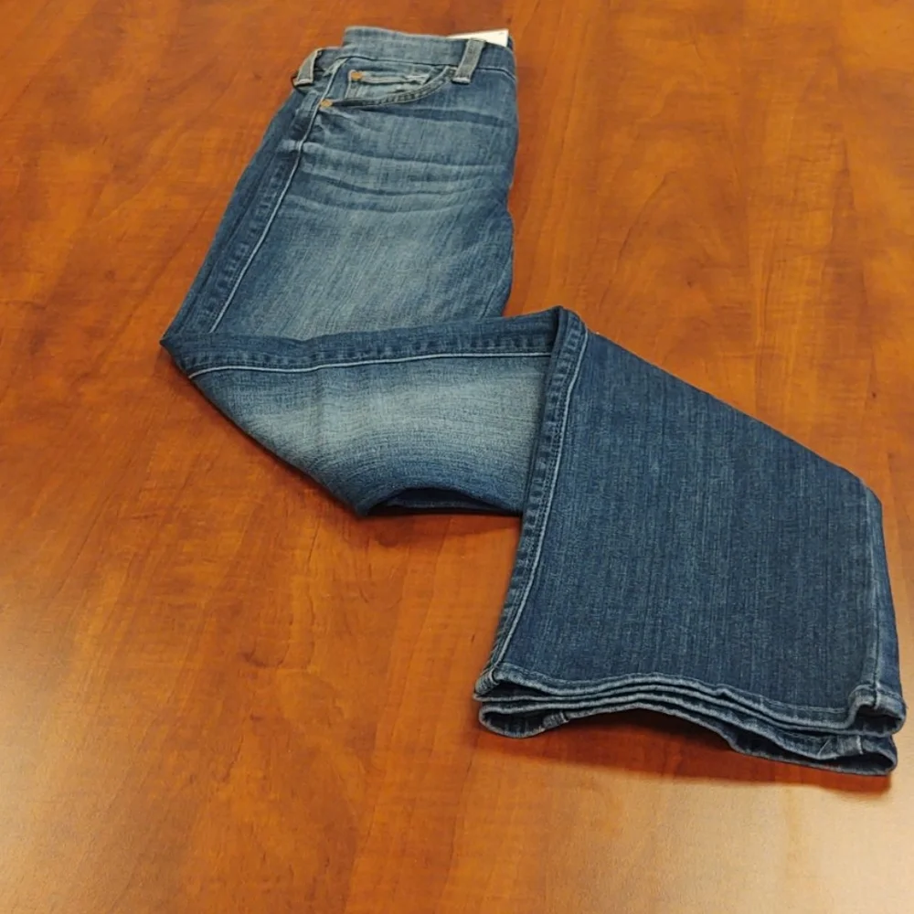 7 For All Mankind Tailorless Kimmie Bootcut Jeans NWOT - Picture 1 of 12